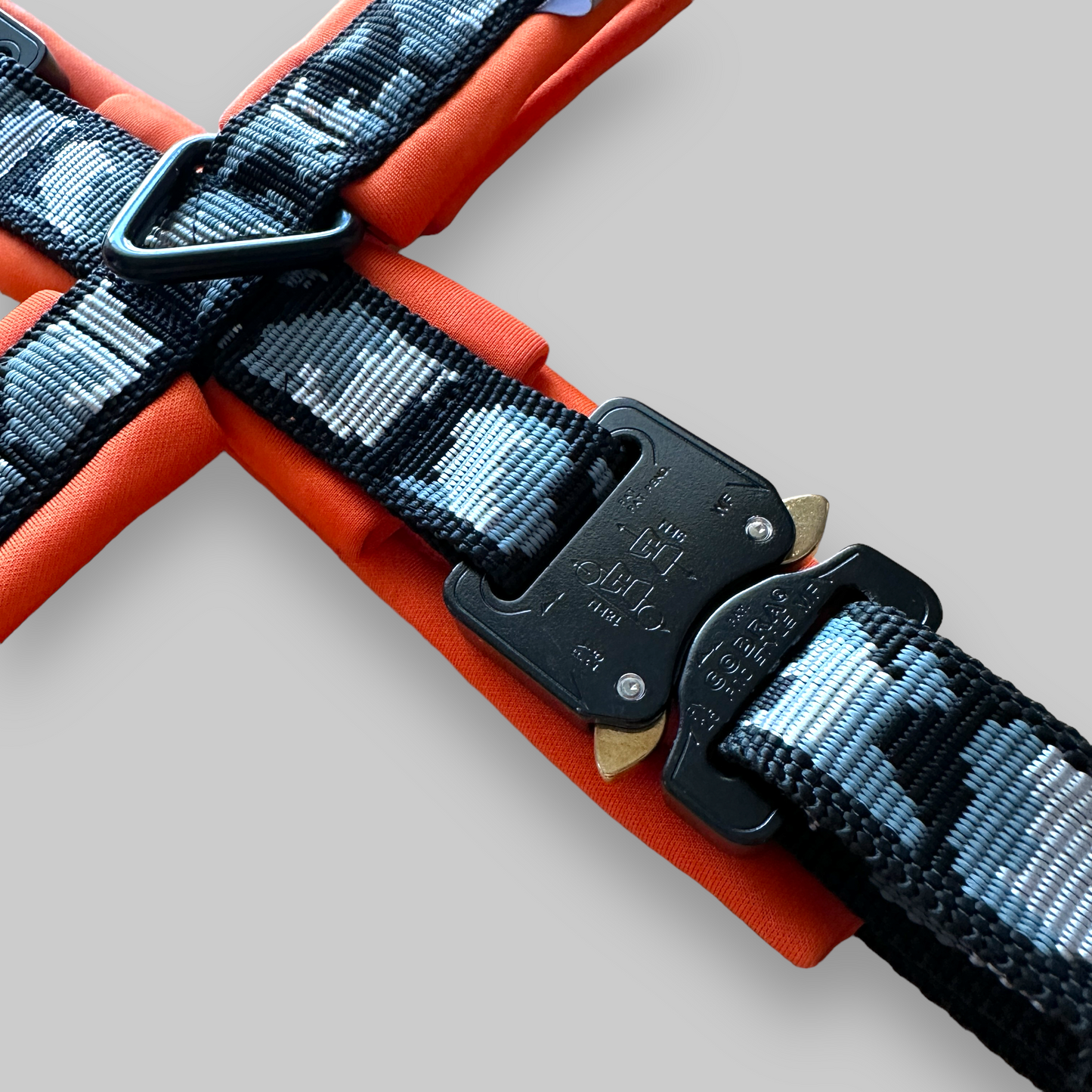 Anti-Escape Harness Pro [COBRA®]